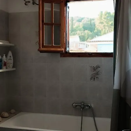 Tria Liodendra Corfu-sun Apartament