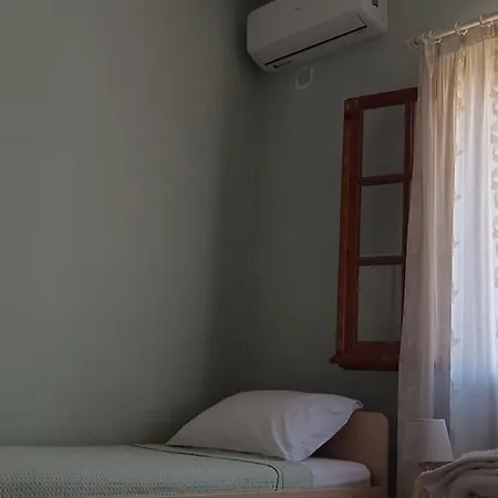Lägenhet Tria Liodendra Corfu-sun *