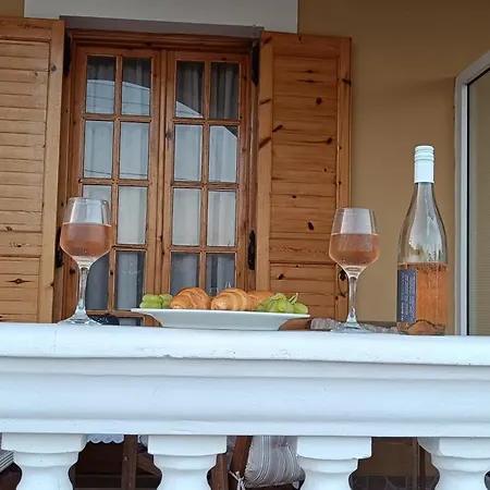 Lägenhet Tria Liodendra Corfu-sun Petrití