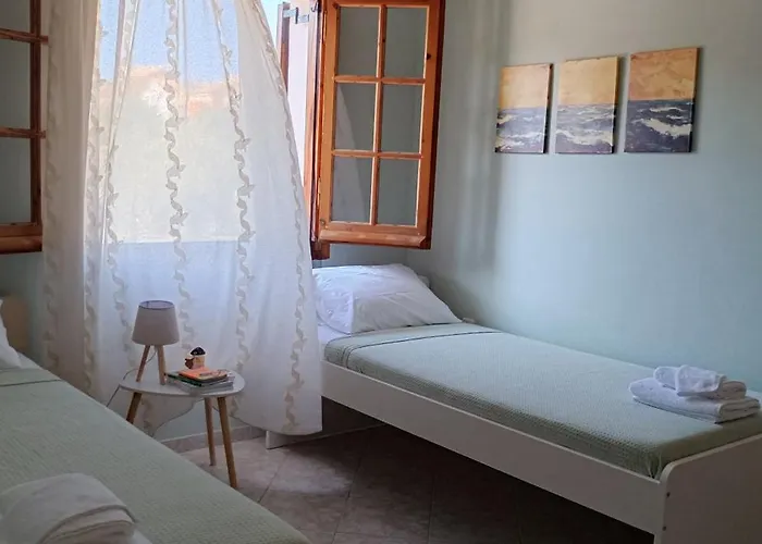 公寓 Tria Liodendra Corfu-sun Petrití