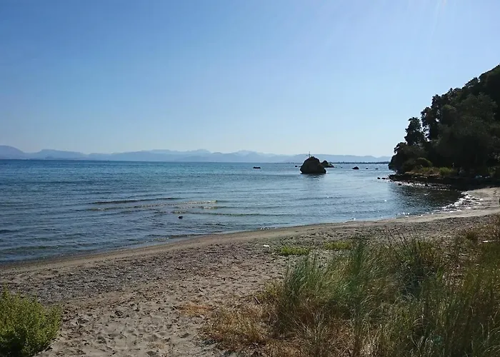 公寓 Tria Liodendra Corfu-sun