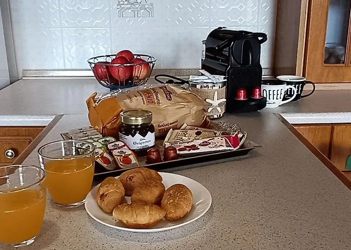 公寓 Tria Liodendra Corfu-sun Petrití