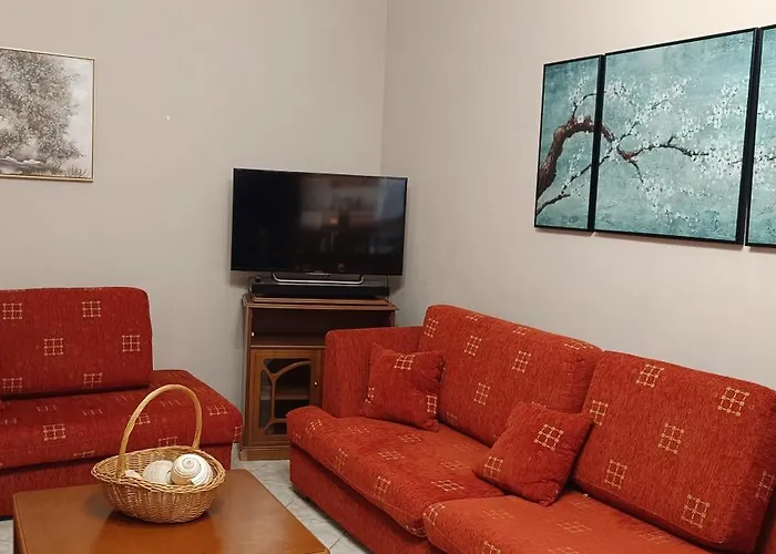 Tria Liodendra Corfu-sun Apartment *