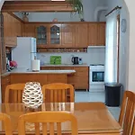 Tria Liodendra Corfu-sun Apartament Petrití