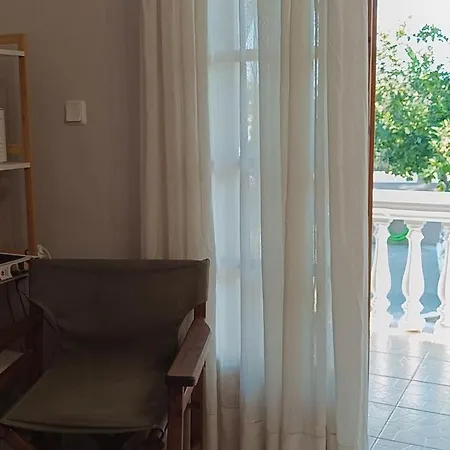 Tria Liodendra Corfu-sun