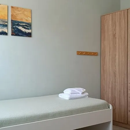 Tria Liodendra Corfu-sun