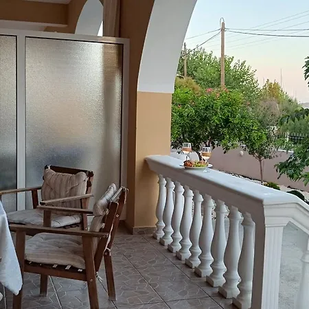 Apartman Tria Liodendra Corfu-sun