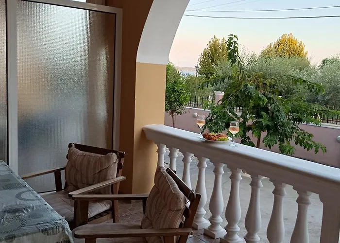 Apartman Tria Liodendra Corfu-sun *
